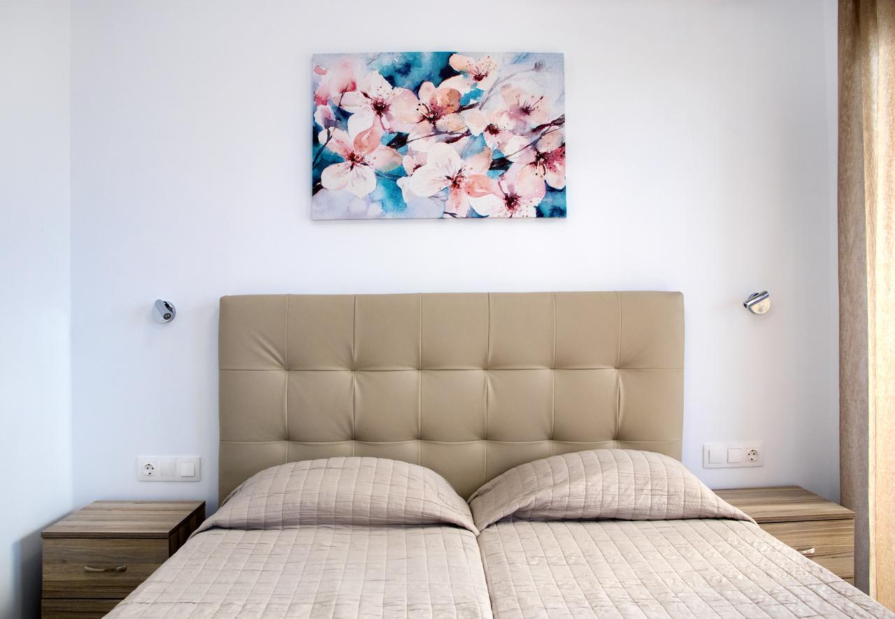 Gennadi Gardens Exclusive Apartments Экстерьер фото